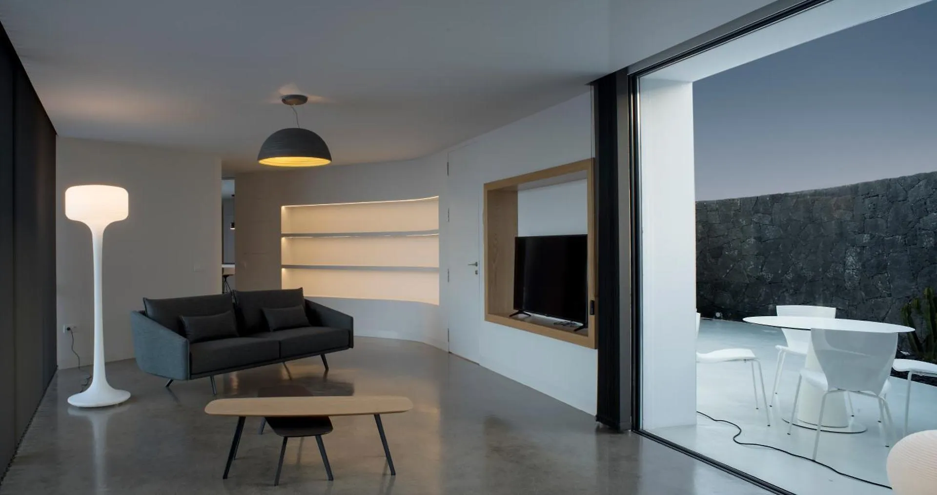 Vulkano Villas Mala 0*,  Španělsko